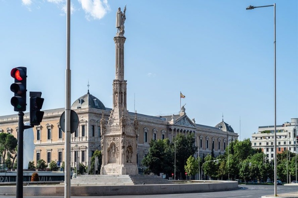 Plaza de Colón