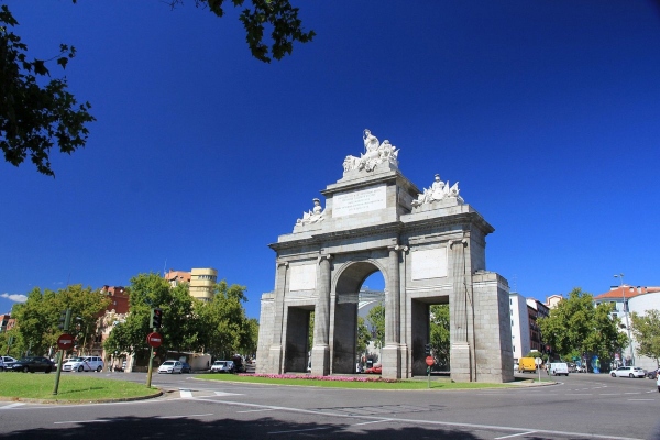 Tour en Tuk Tuk eléctrico por Madrid